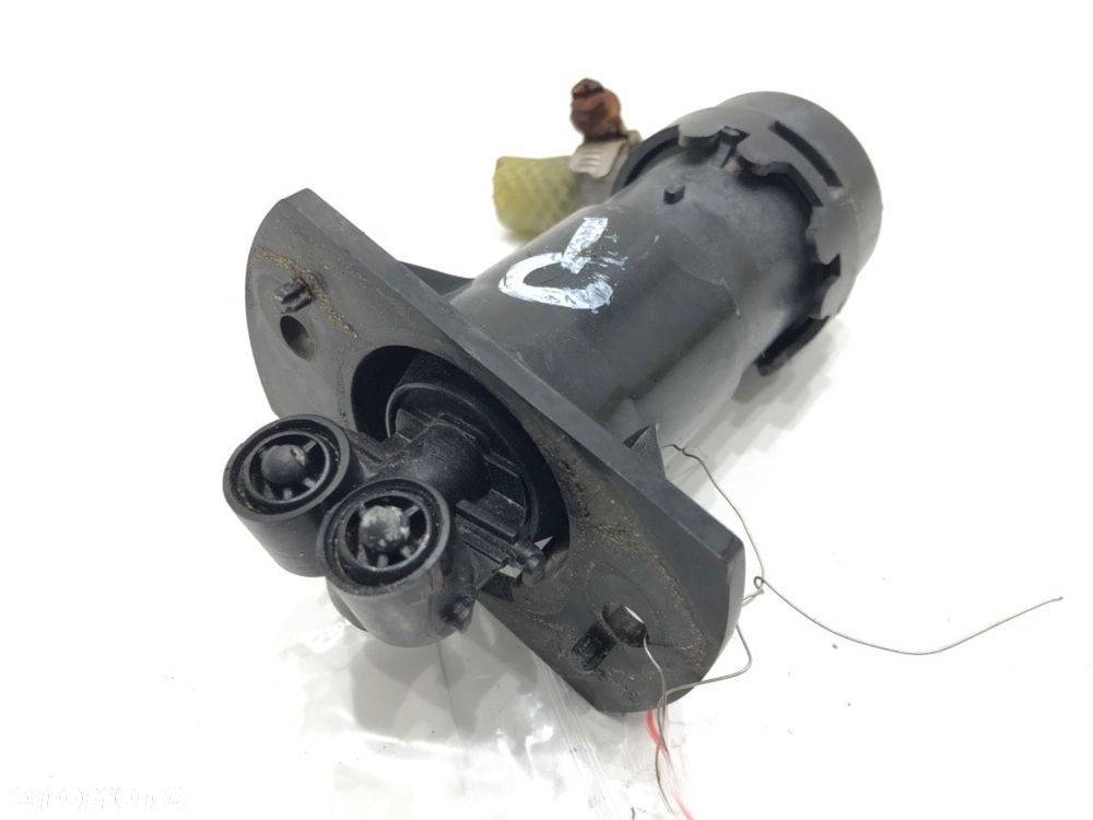 SPRYSKIWACZ REFLEKTORA PRAWY PRZÓD  AUDI A6 C6 Avant (4F5) 2004 - 2011 3.0 TDI quattro 165 kW [225 - 2