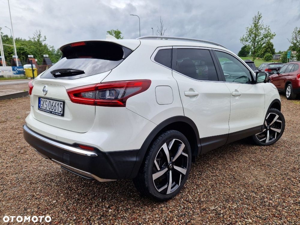 Nissan Qashqai - 2