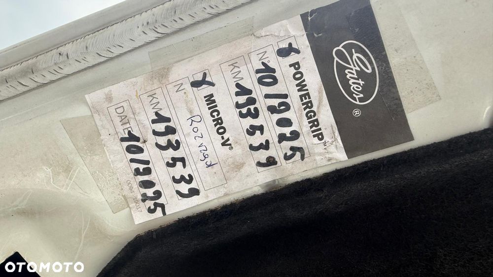 Ford Kuga 2.0 TDCi 4x4 Individual - 8