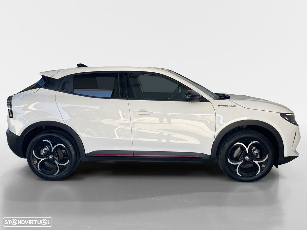 Alfa Romeo Junior 1.2 Speciale eDCT6 - 6