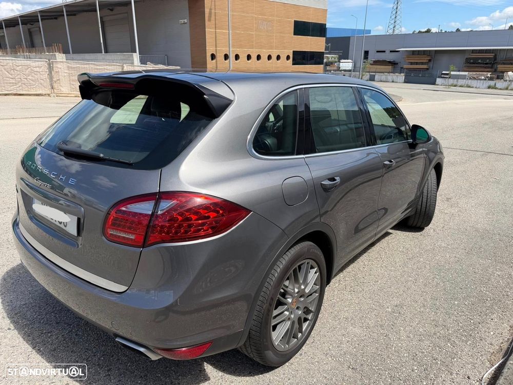 Porsche Cayenne 3.0 V6 - 7