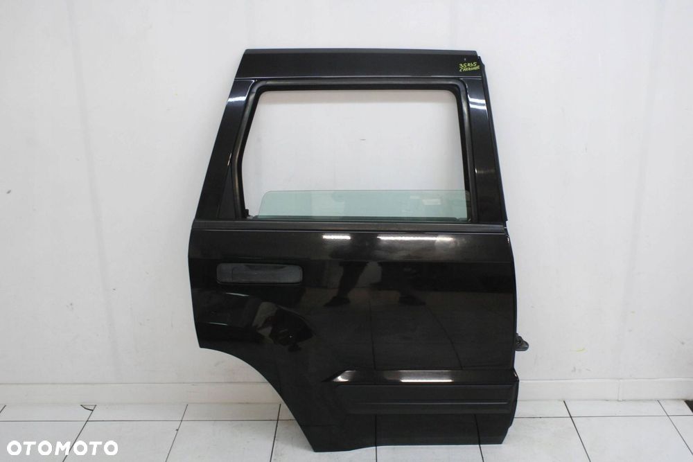 JEEP CHEROKEE WK 04R- DRZWI PRAWE TYLNE PRAWY TYŁ - 1