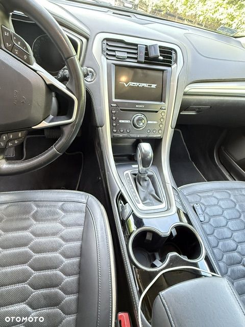 Ford Mondeo Vignale 2.0 TDCi PowerShift - 8