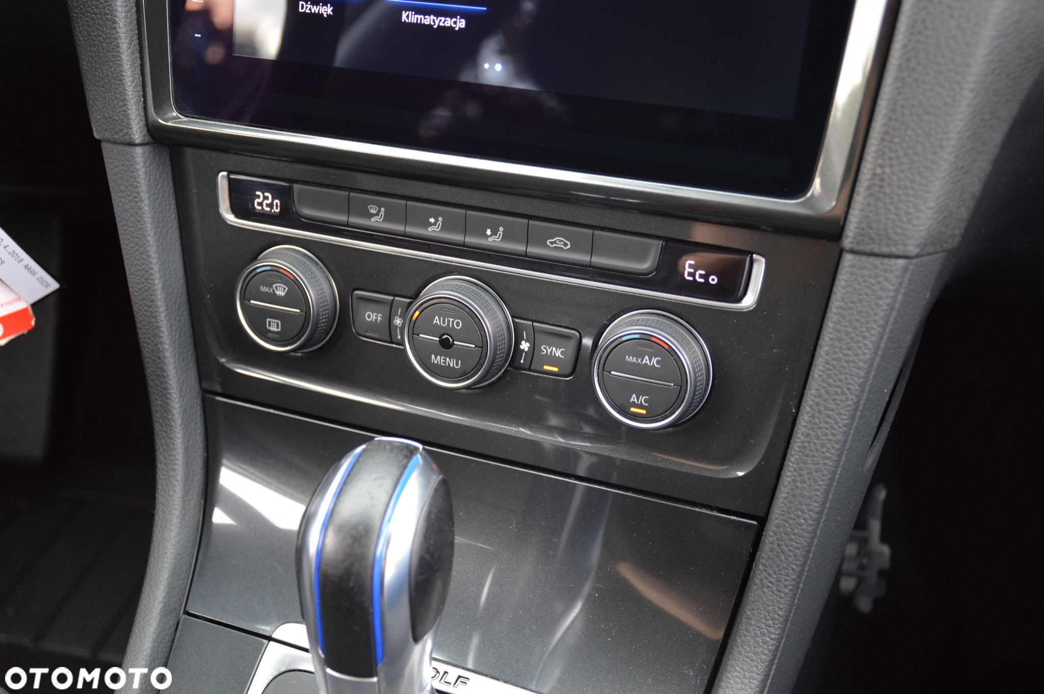 Volkswagen Golf e-Golf - 29