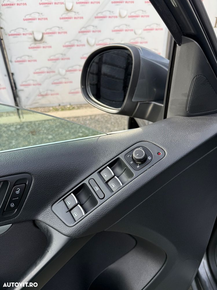 Volkswagen Tiguan - 16