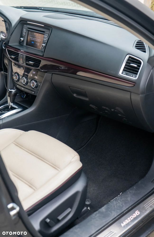 Mazda 6 - 13