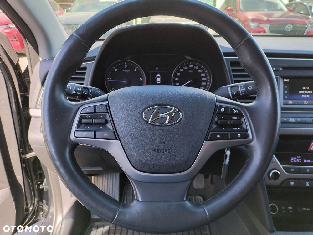 Hyundai Elantra 1.6 CRDi Style - 13