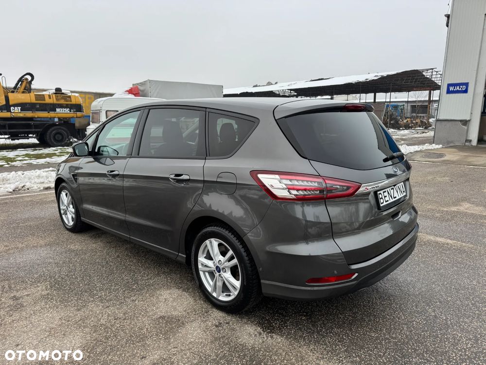 Ford S-Max 1.5 EcoBoost Titanium - 38