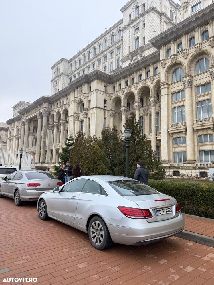 Mercedes-Benz E 220 Blue TEC BlueEFFICIENCY Edition - 20