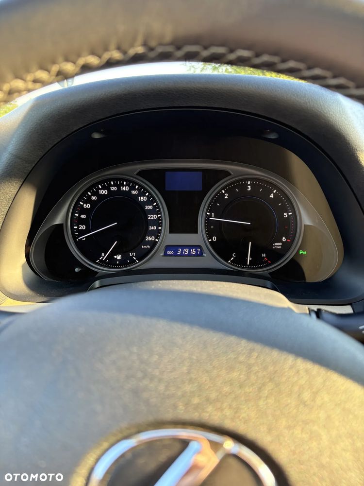 Lexus IS 220d Sport Line - 14