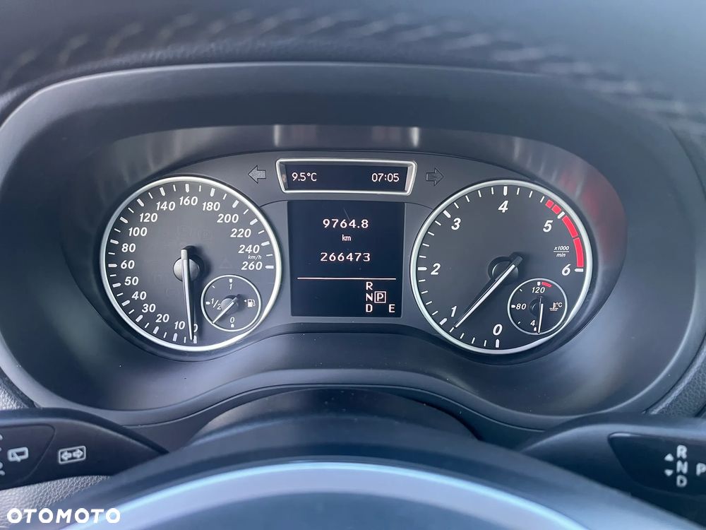 Mercedes-Benz Klasa B 180 CDI 7G-DCT - 23