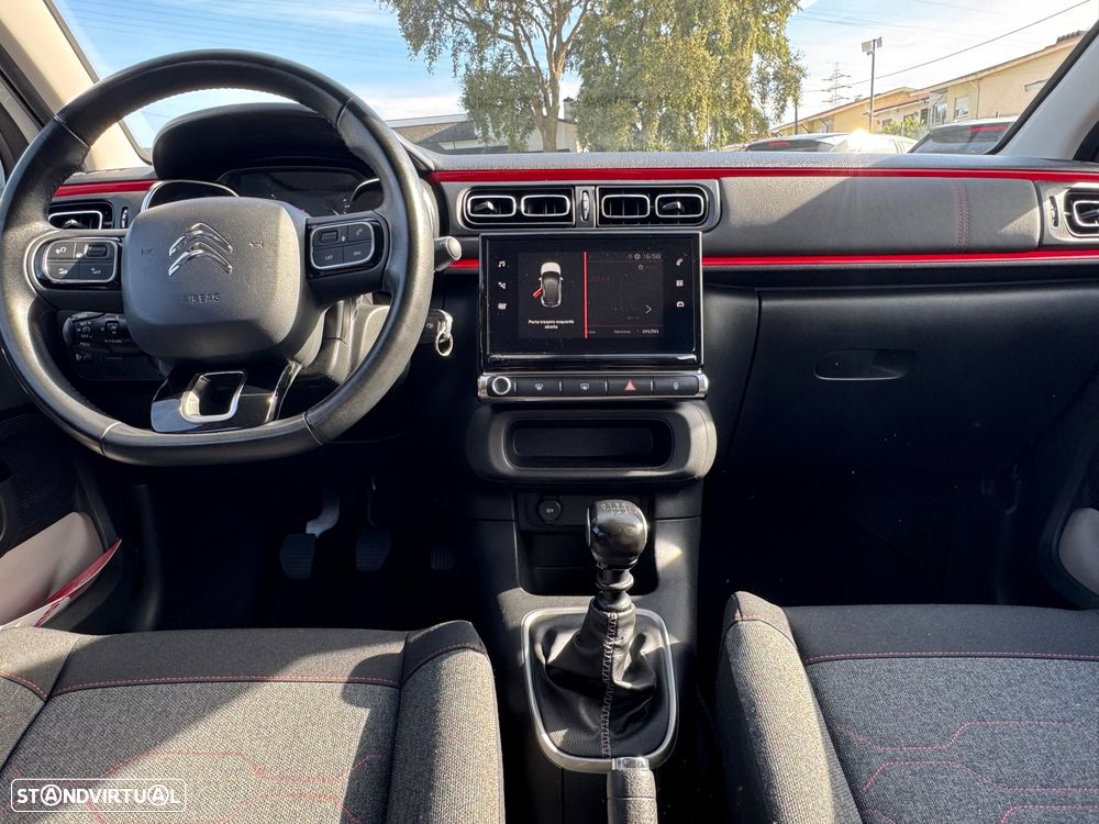 Citroën C3 1.2 PureTech Shine - 10
