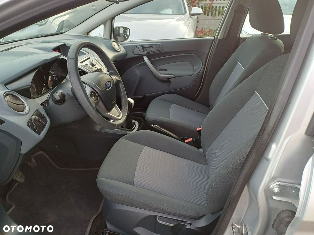 Ford Fiesta 1.25 Silver X - 15