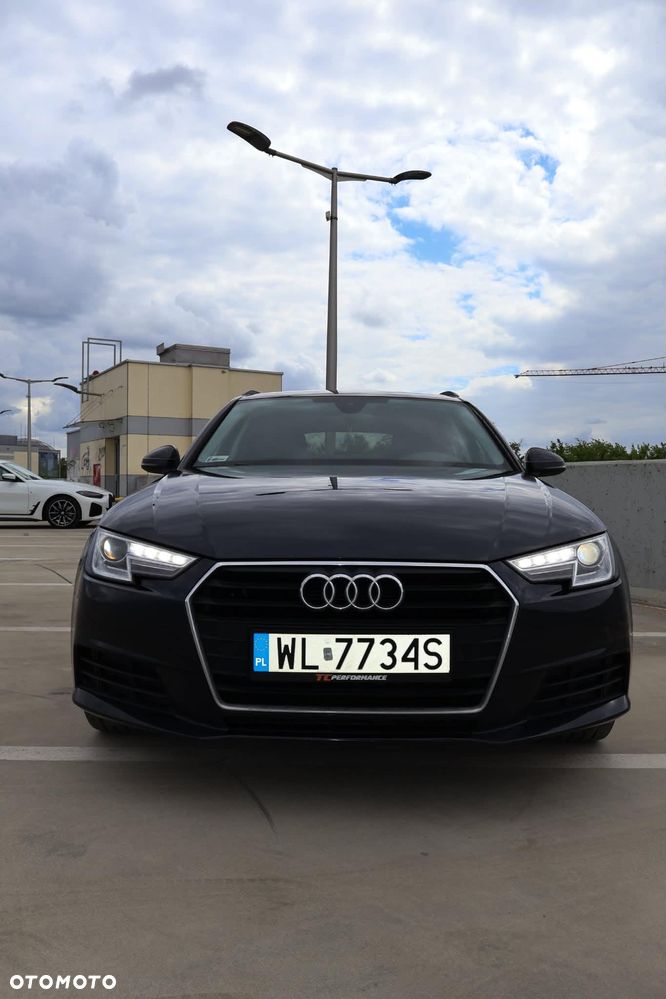 Audi A4 Avant 2.0 TDI S tronic - 8
