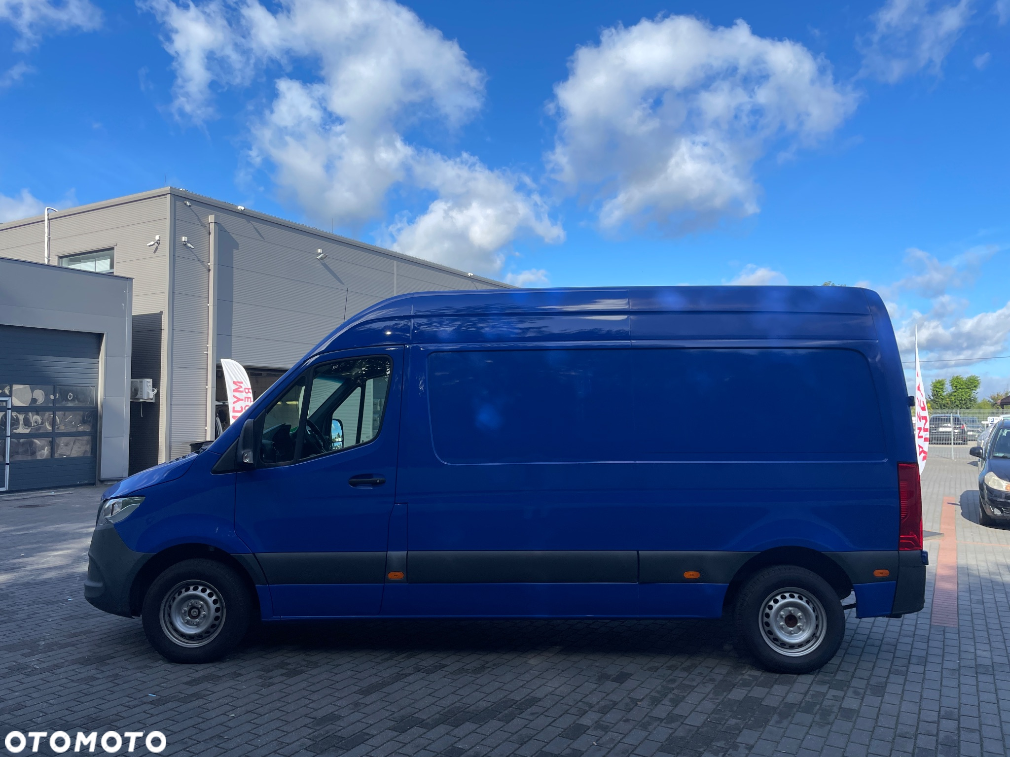 Mercedes-Benz Sprinter - 3