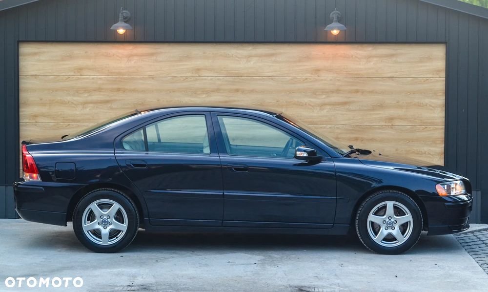 Volvo S60 2.4D Momentum - 7