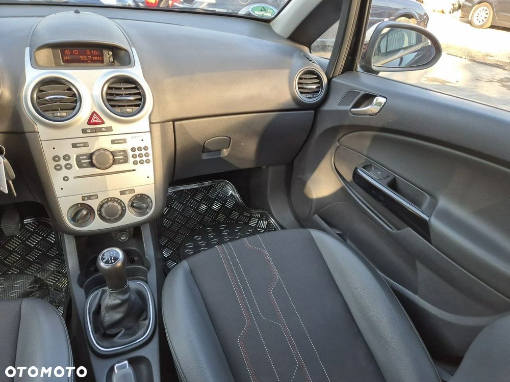 Opel Corsa 1.4 16V 150 Jahre - 24