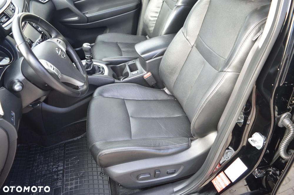 Nissan X-Trail 1.6 DIG-T Tekna 2WD 7os - 21