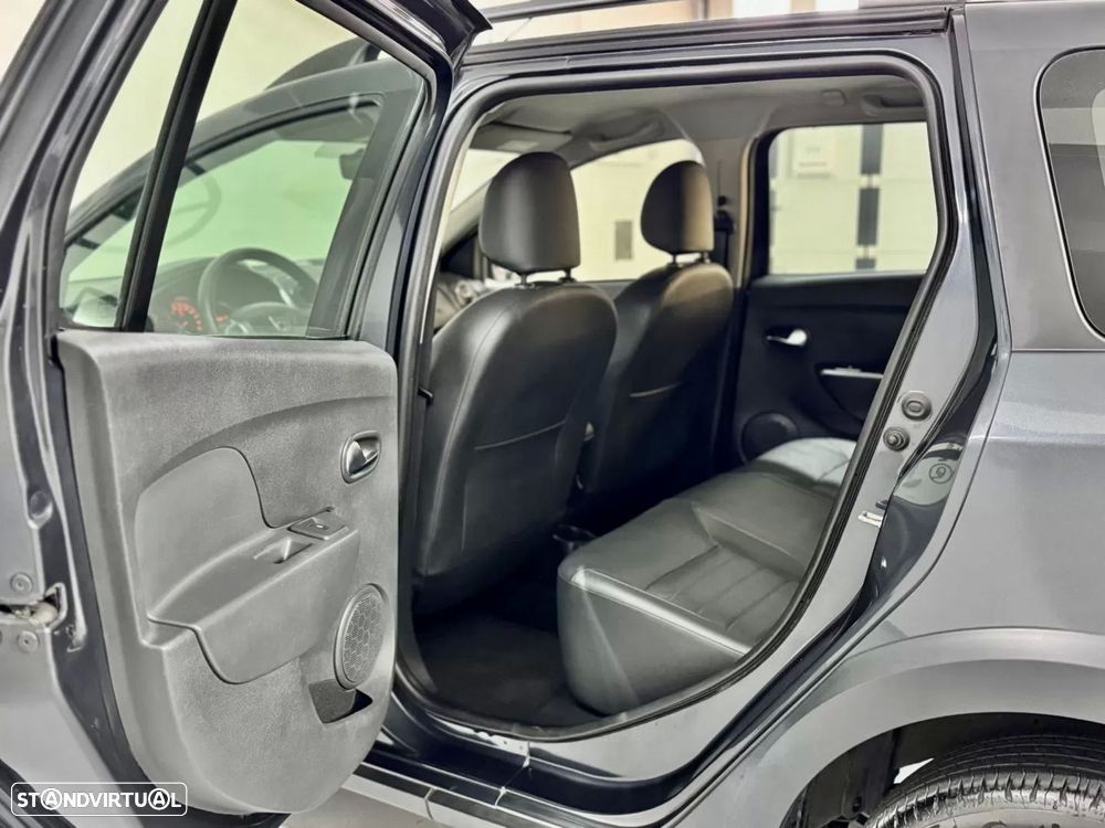 Dacia Logan MCV 0.9 TCe Stepway - 46