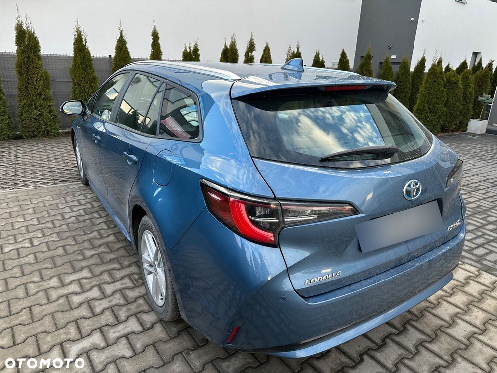 Toyota Corolla - 5