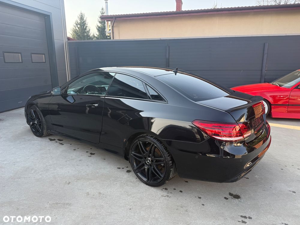 Mercedes-Benz Klasa E 250 7G-TRONIC Sport Edition - 8