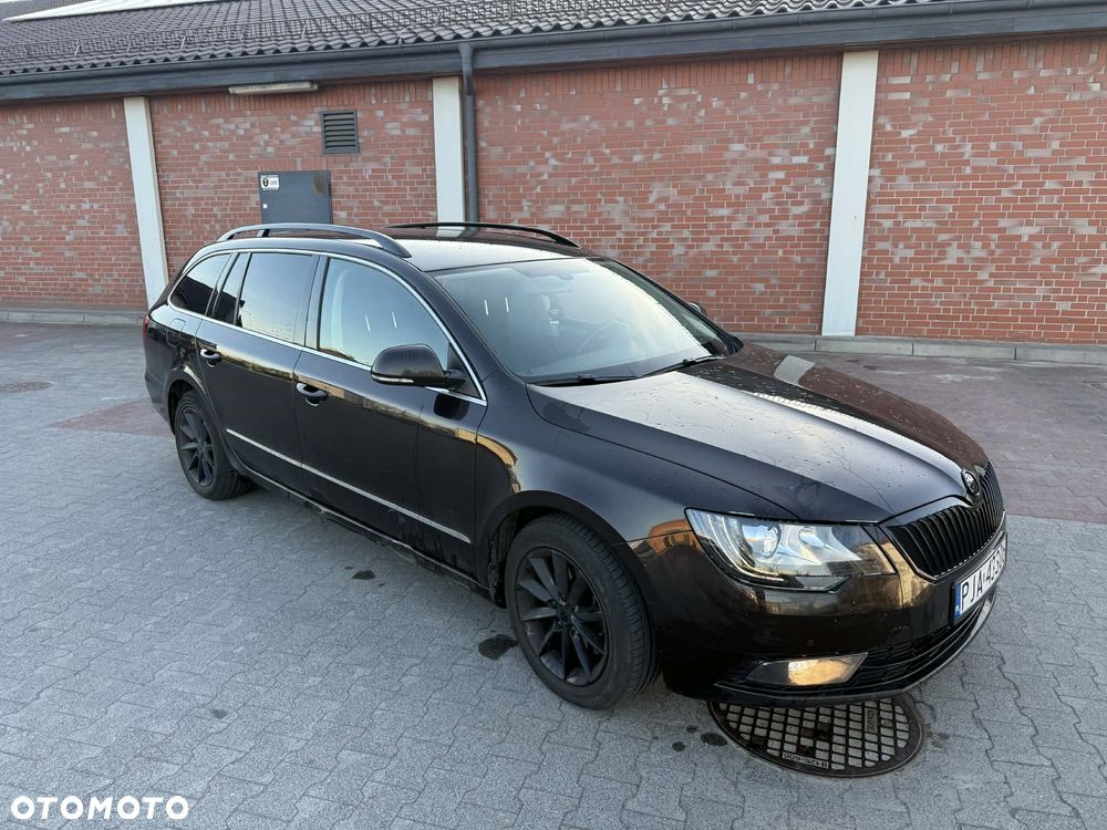 Skoda Superb 2.0 TDI Active DSG - 3
