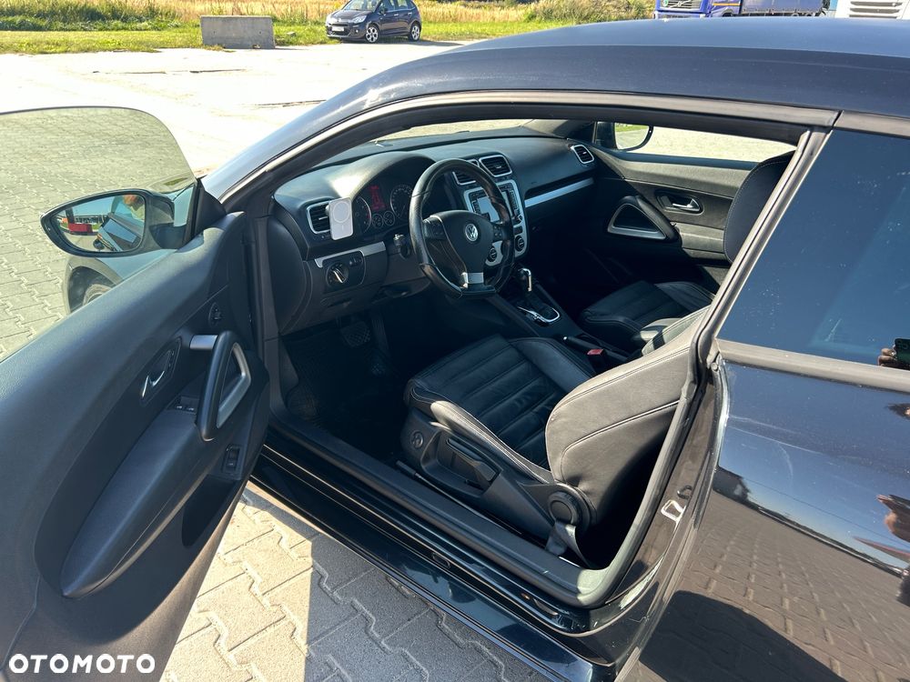 Volkswagen Scirocco 2.0 TSI DSG - 9