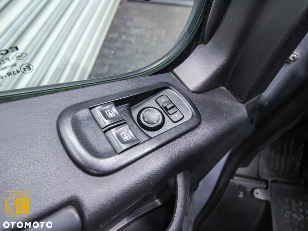 Renault MASTER BRYGADÓWKA 7 OSÓB - 20