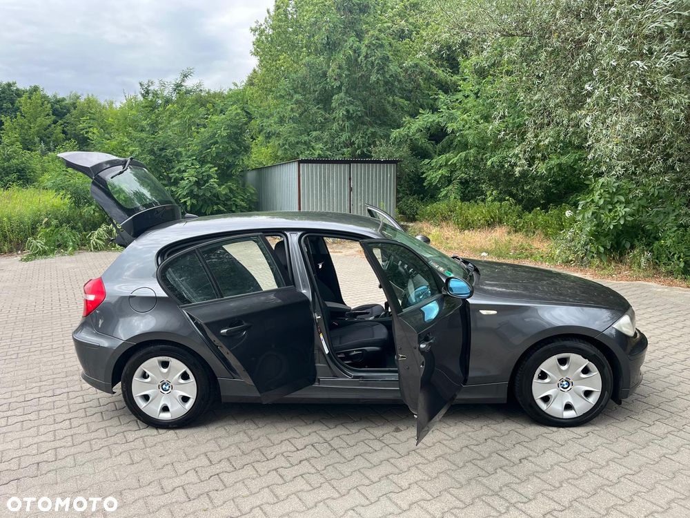 BMW Seria 1 118d DPF - 21