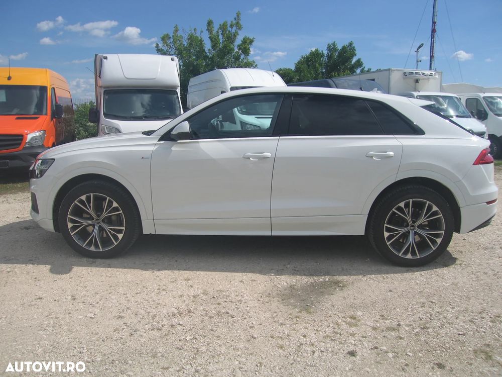Audi Q8 - 17