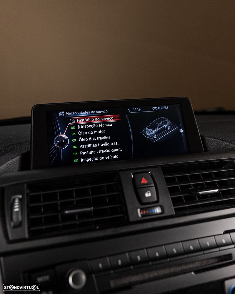 BMW 120 d Sport Line - 18