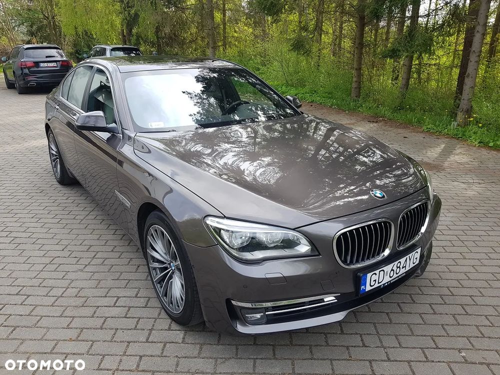 BMW Seria 7 750d xDrive - 10