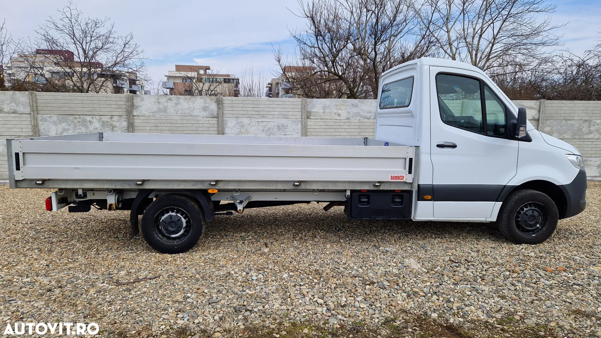 Mercedes-Benz Sprinter - 12