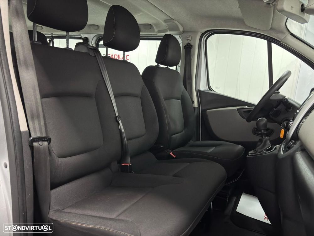 Renault Trafic 1.6 dCi L2H1 1.2T SS - 11