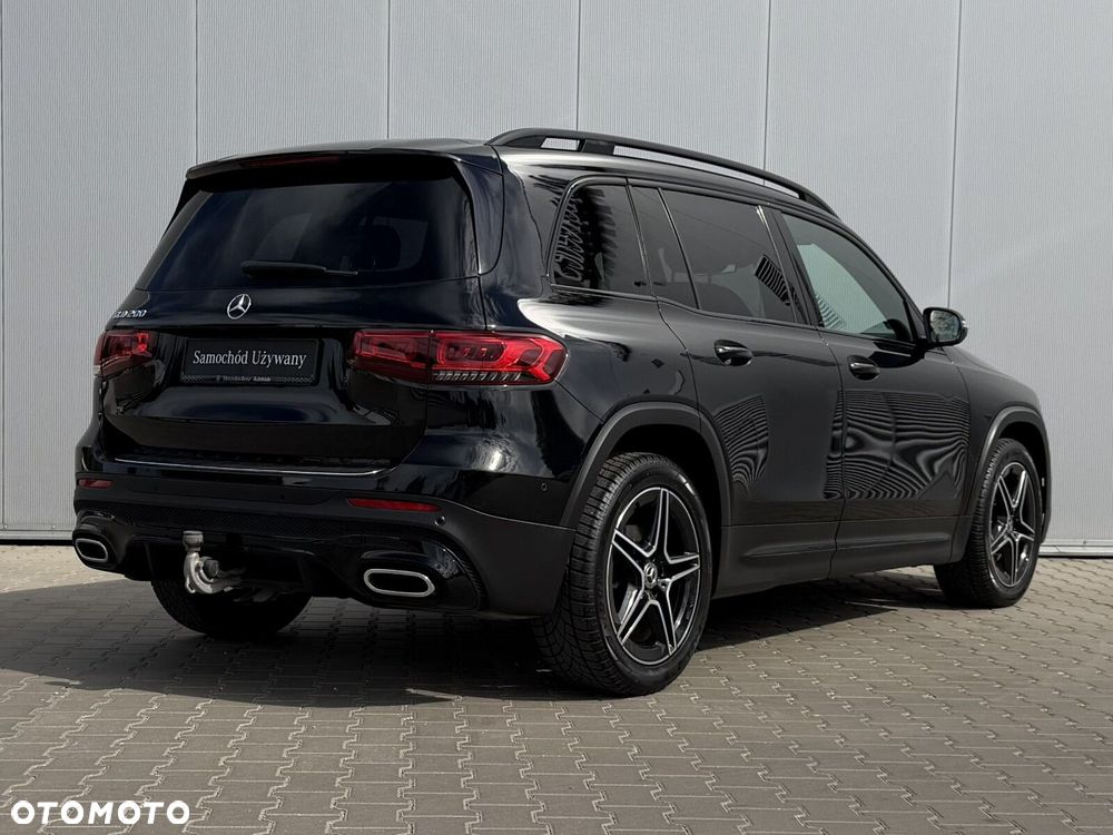 Mercedes-Benz GLB 200 AMG Line 7G-DCT - 7