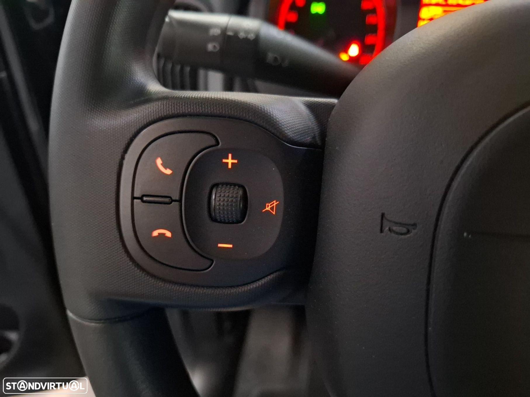 Fiat Panda 1.0 Hybrid City Cross - 16