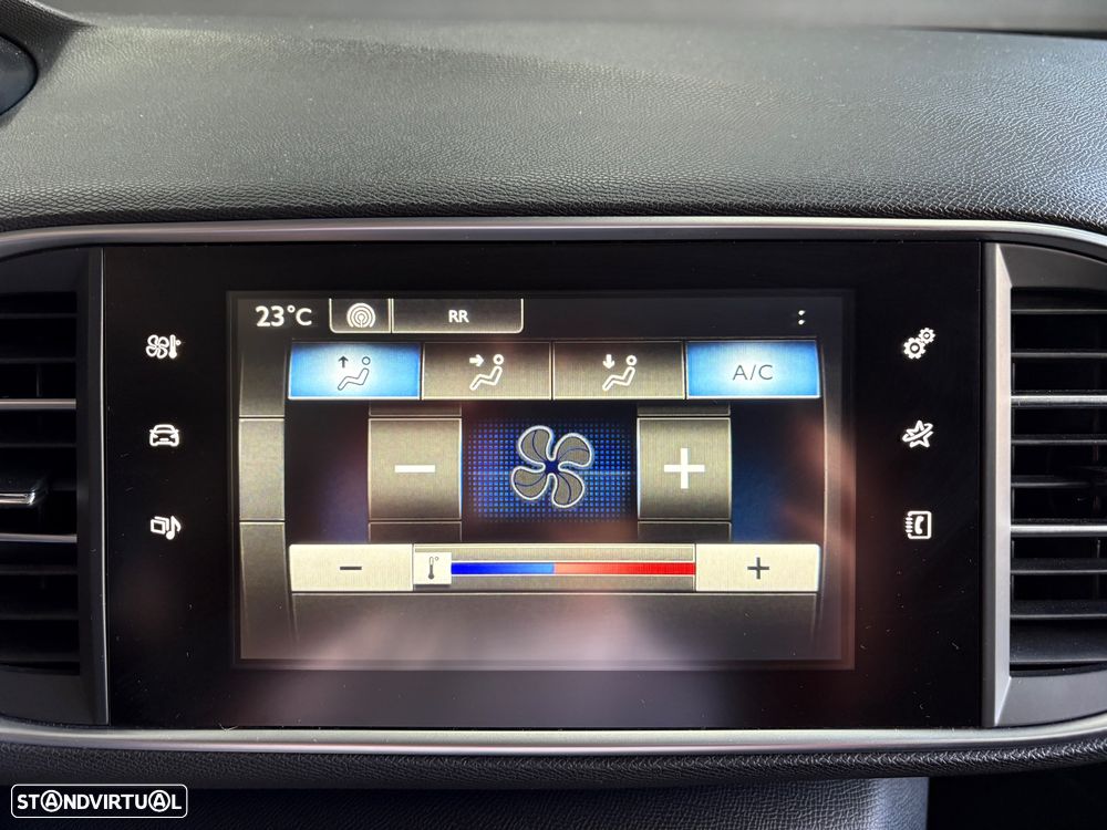 Peugeot 308 1.6 HDi Active - 44