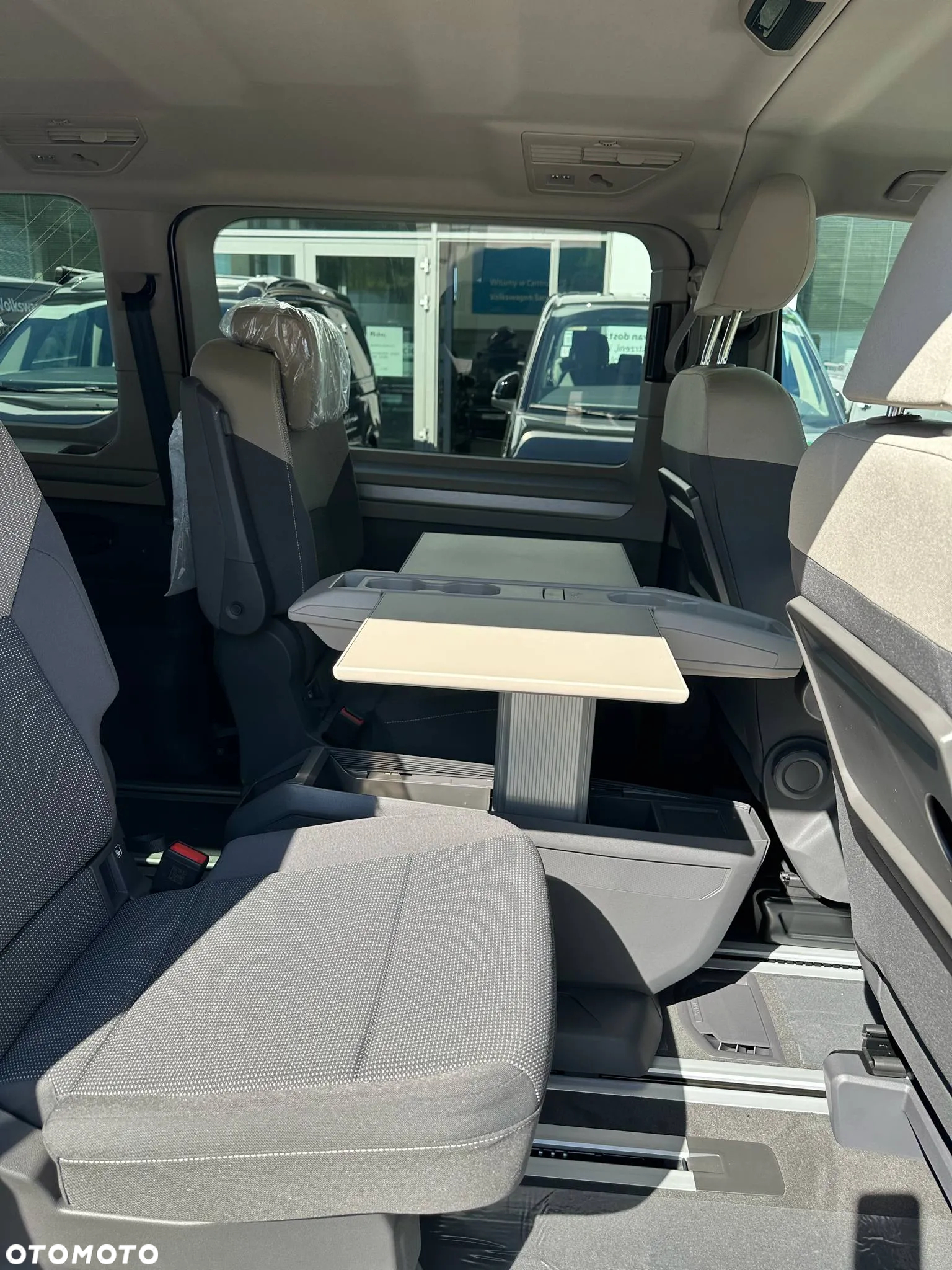 Volkswagen Multivan 2.0 TDI L2 Life DSG - 12