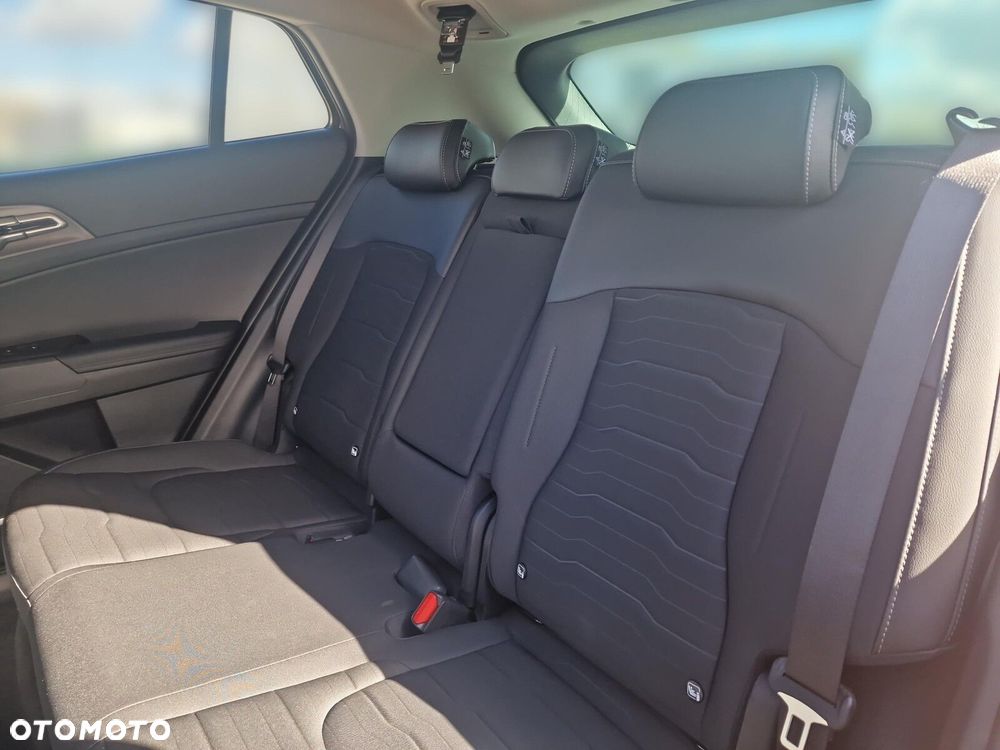 Kia Sportage - 16