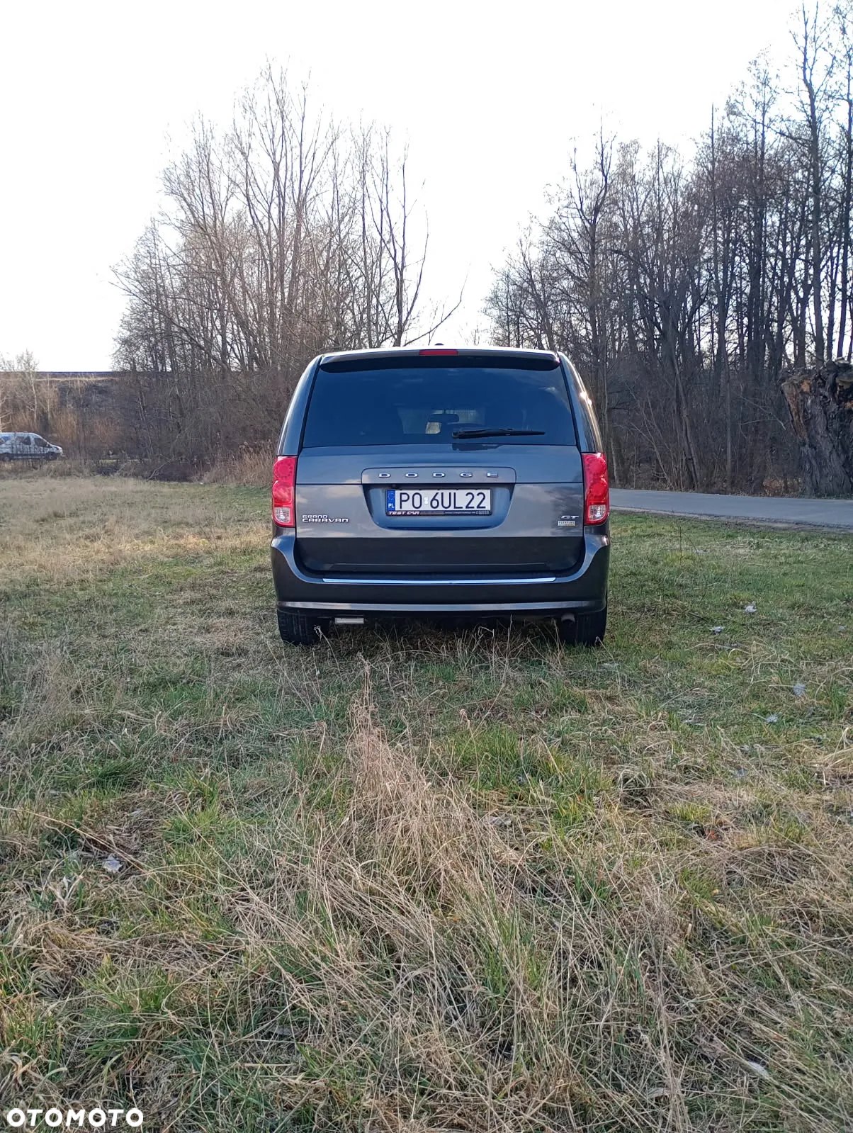 Dodge Grand Caravan - 10