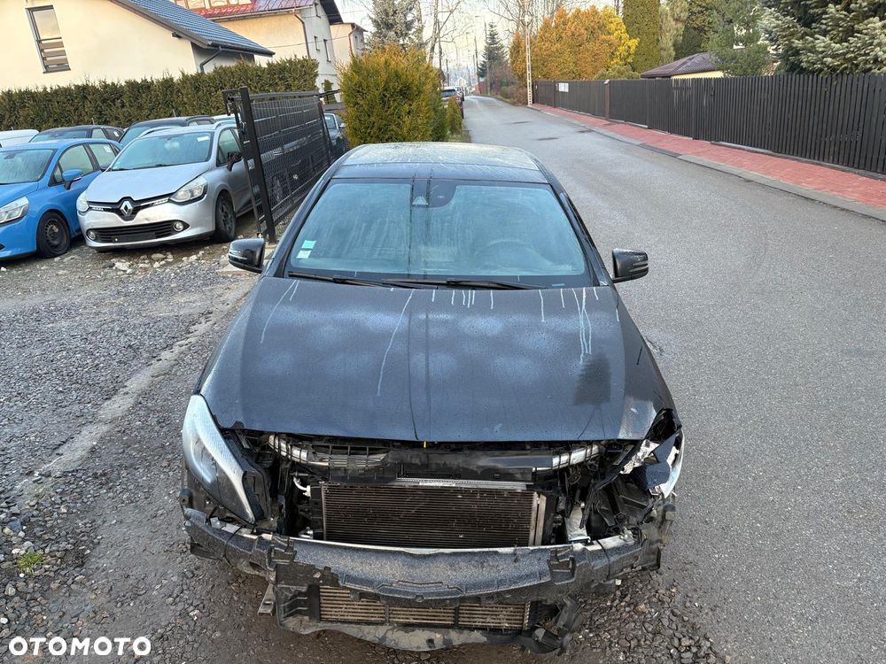 Mercedes-Benz Klasa A 180 d 7G-DCT AMG Line - 5