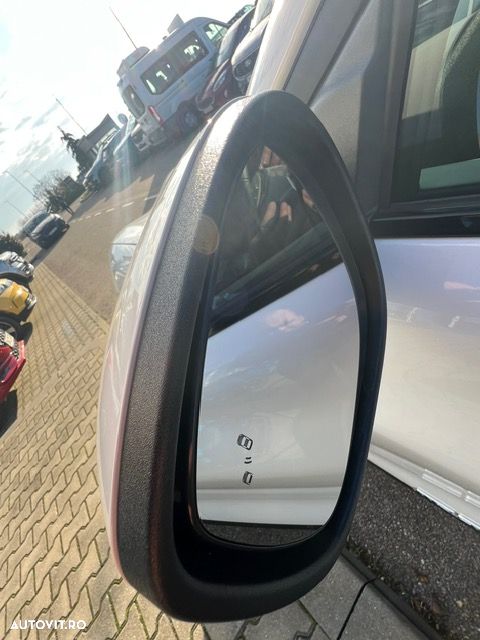 Ford Mustang Mach-E RWD Standard Range 198 kW Base - 24