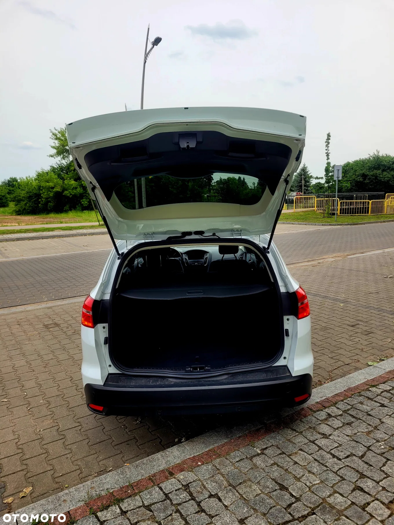 Ford Focus - 13