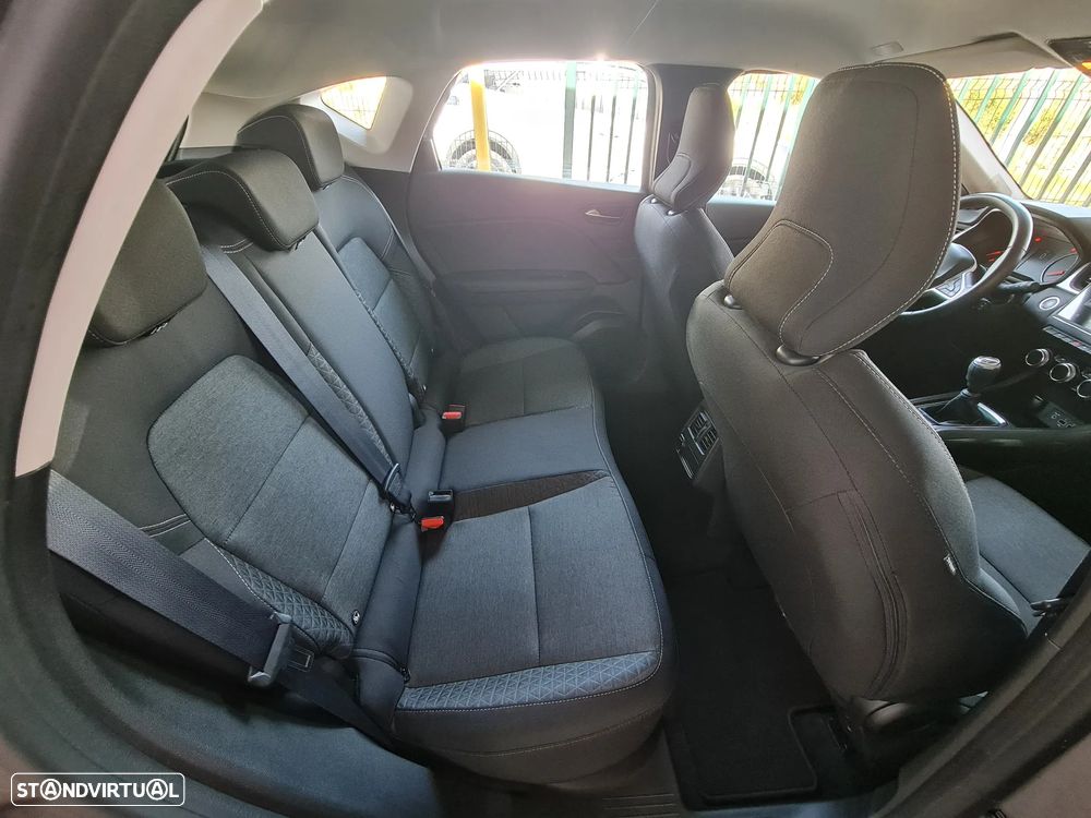 Renault Captur 1.0 TCe Equilibre Bi-Fuel - 9