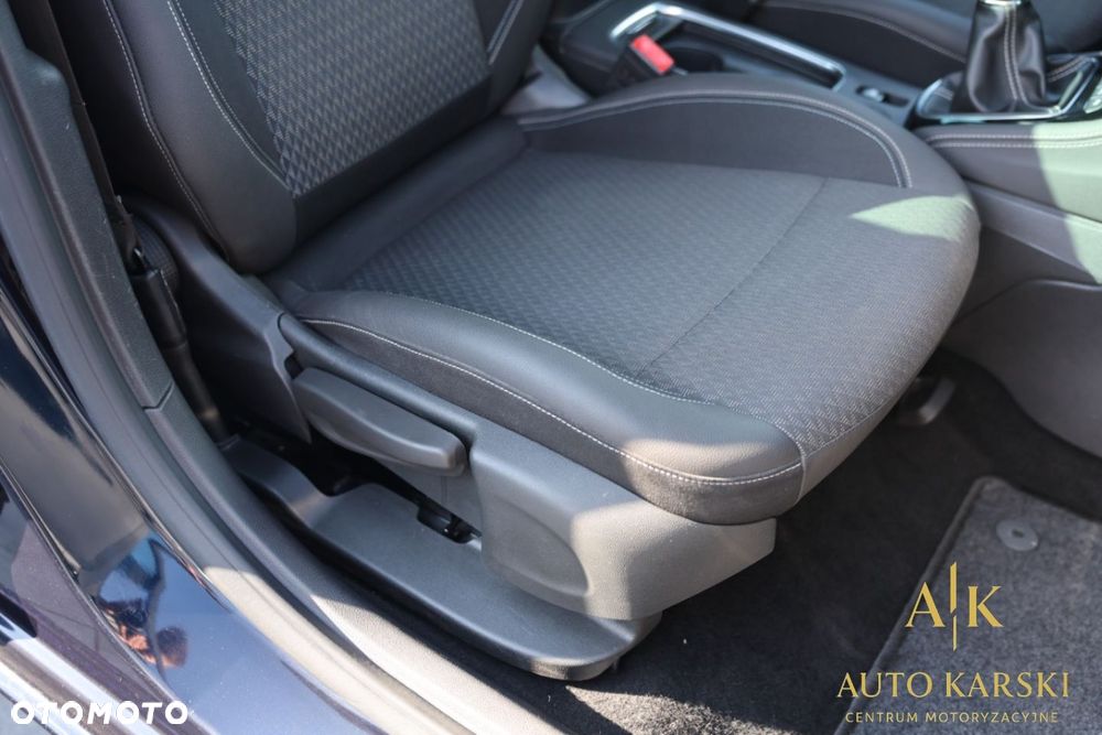 Opel Astra - 35