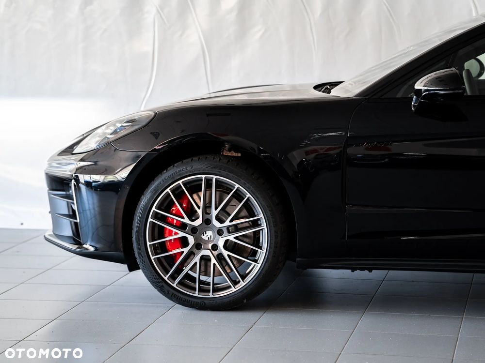 Porsche Panamera - 8