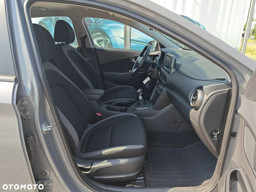 Hyundai Kona - 16