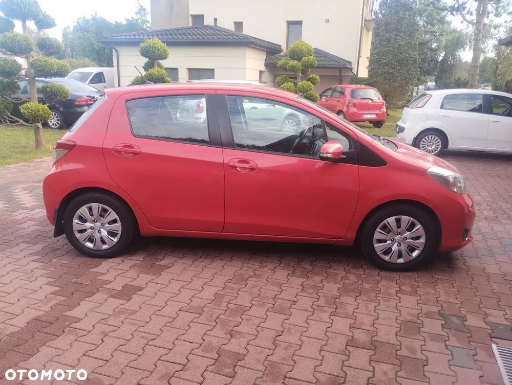 Toyota Yaris - 6