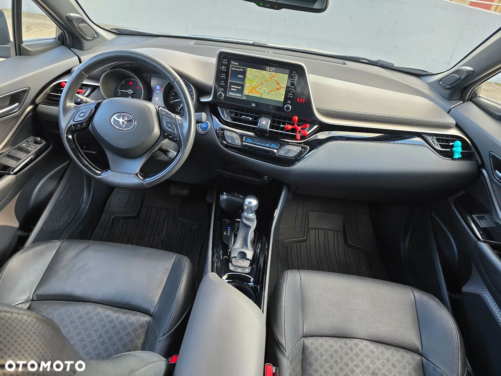 Toyota C-HR 2.0 Hybrid Executive - 21
