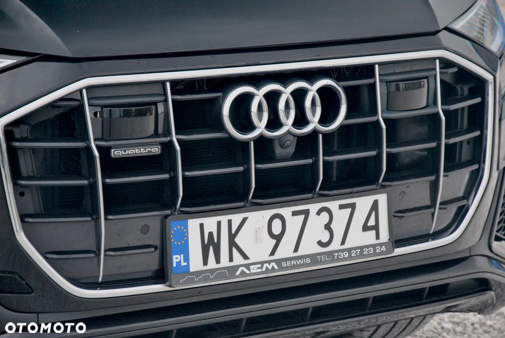 Audi Q8 55 TFSI quattro tiptronic - 32